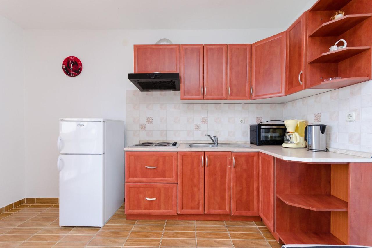 Apartments Dragan Lopar Extérieur photo