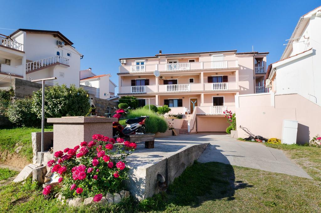 Apartments Dragan Lopar Extérieur photo