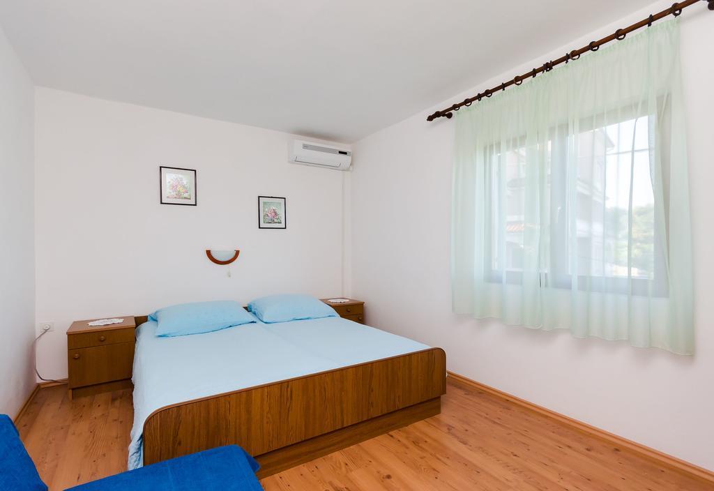 Apartments Dragan Lopar Extérieur photo