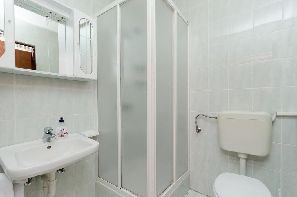 Apartments Dragan Lopar Extérieur photo