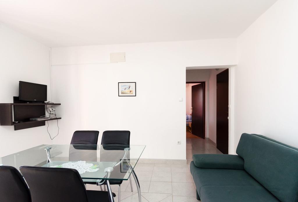 Apartments Dragan Lopar Extérieur photo