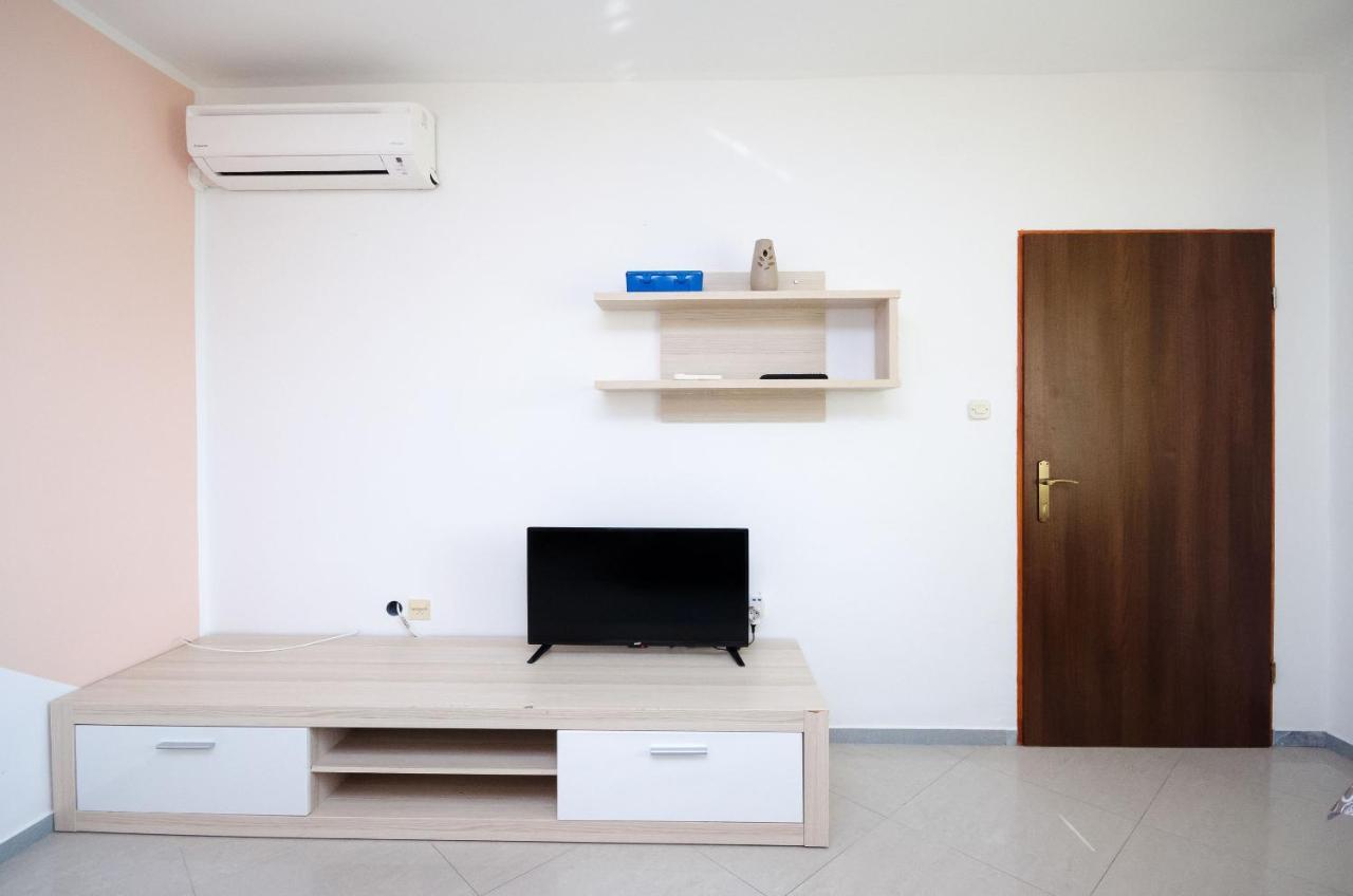 Apartments Dragan Lopar Extérieur photo