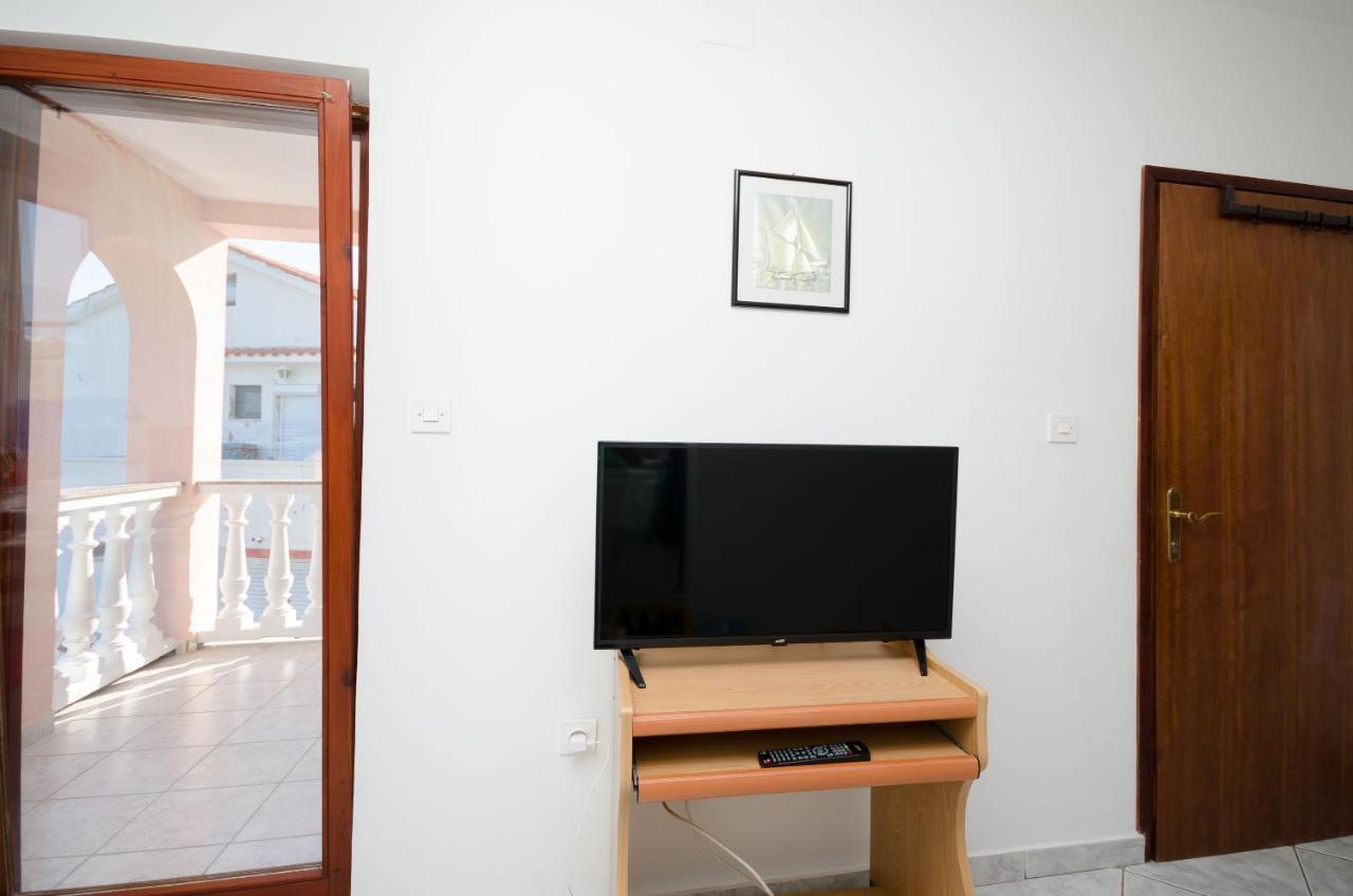 Apartments Dragan Lopar Extérieur photo